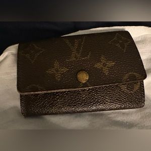 LOUIS VUITTON Key Case